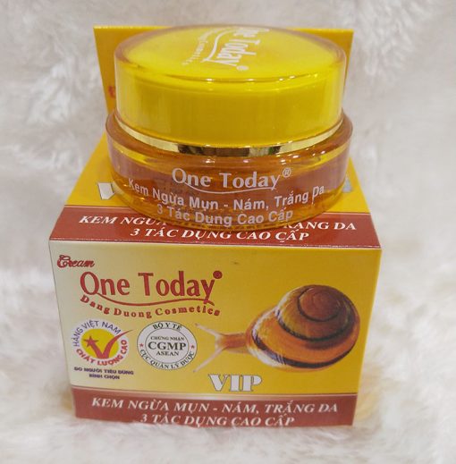 One-Today-mun-nam-trang-da-vip-dang-duong
